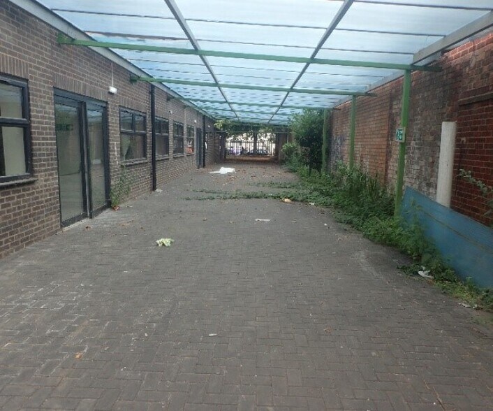 2 Manor Farm Rd, Birmingham en venta - Foto del edificio - Imagen 3 de 4