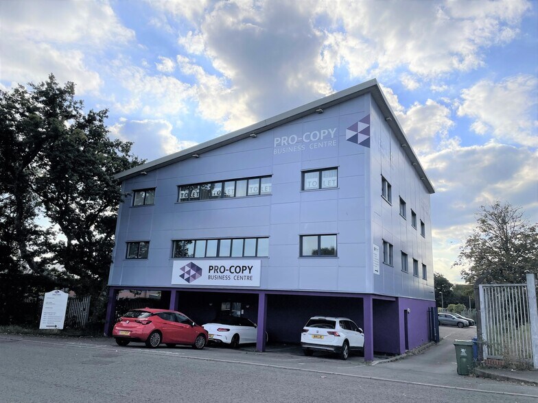 Parc Ty Glas, Cardiff en alquiler - Foto del edificio - Imagen 1 de 4