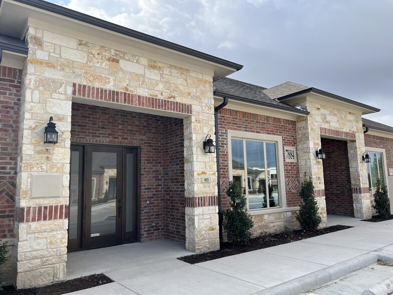 7884 Preston Rd, Frisco, TX en alquiler - Foto del edificio - Imagen 2 de 4