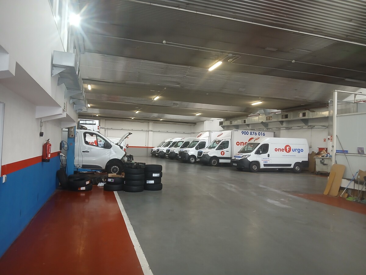 Calle de Gamonal, 10, Madrid, MAD 28031 -  -  - Foto del interior - Image 1 of 6