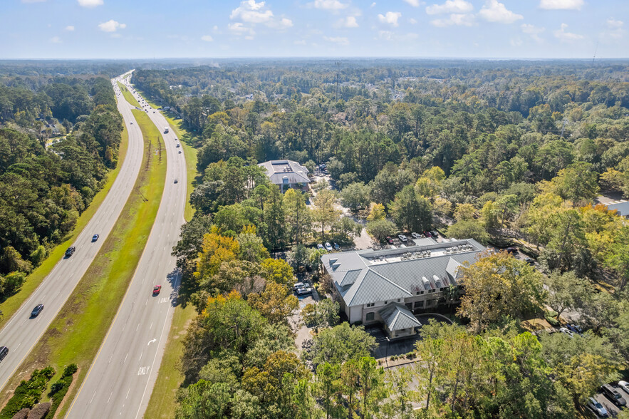 2 Westbury Park Way, Bluffton, SC en venta - Foto del edificio - Imagen 2 de 17