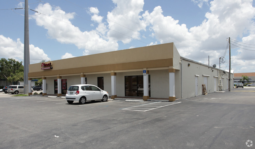 8 Del Prado Blvd, Cape Coral, FL en venta - Foto del edificio - Imagen 3 de 3