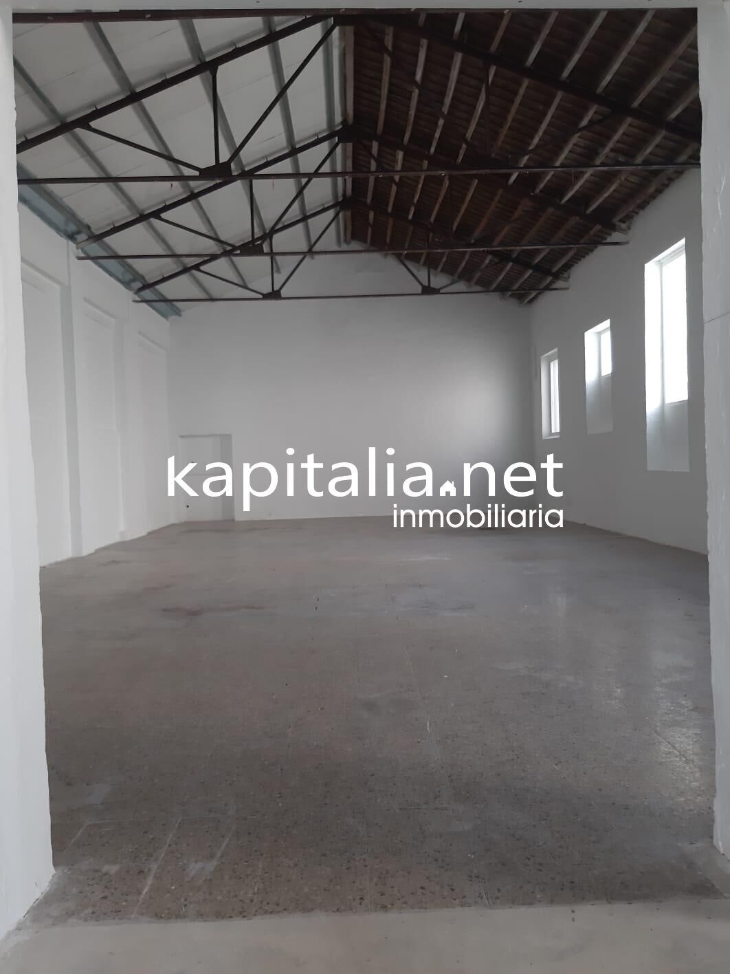 Nave en Bocairent, Valencia en alquiler Foto del edificio- Imagen 1 de 4