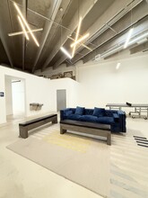 350-370 NE 75th St, Miami, FL en alquiler Lobby- Imagen 2 de 11