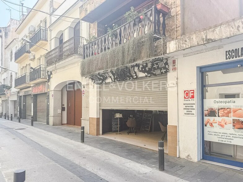 Edificio residencial en Calella, Barcelona en venta - Foto del edificio - Imagen 2 de 32