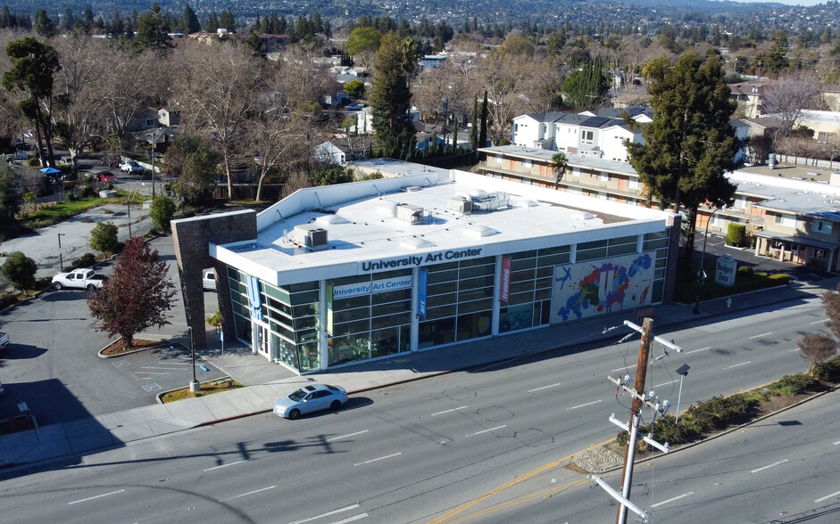 2550 El Camino Real, Redwood City, CA en alquiler - Foto del edificio - Imagen 1 de 27