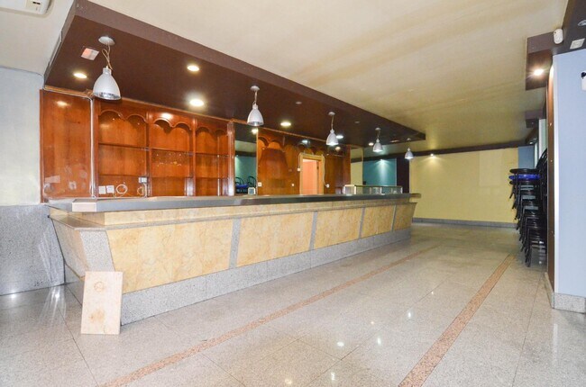 Más detalles de Calle Pintores, Salamanca - Local en venta