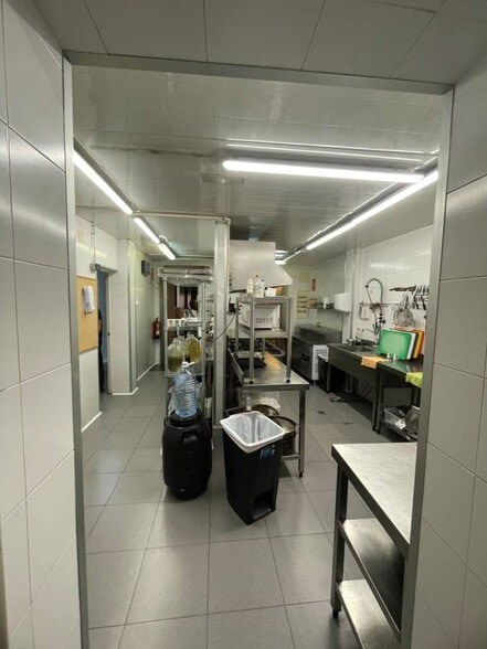 Local en Barcelona, Barcelona en alquiler - Foto del interior - Imagen 2 de 3