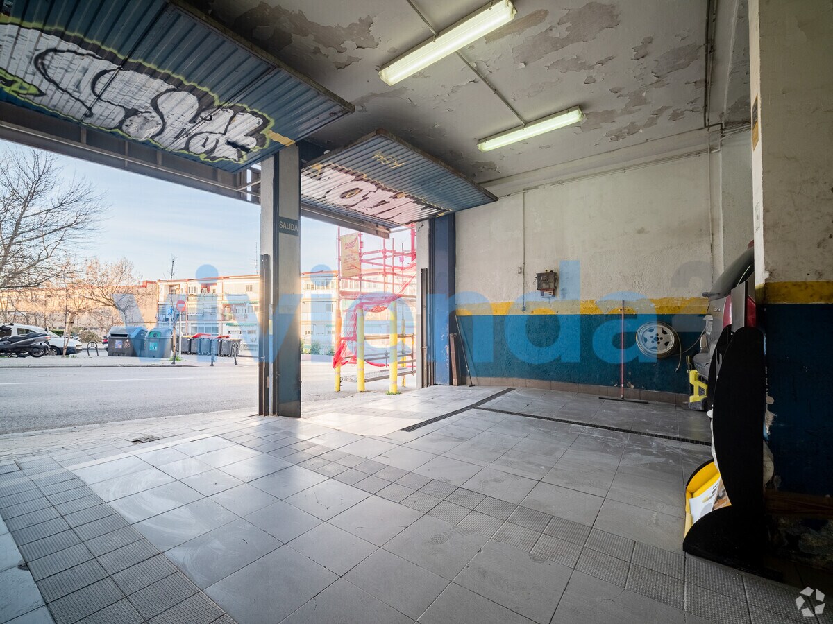 Madrid, MAD 28034 - Unidad Puerta DR, Esc. 1 -  - Foto del interior - Image 1 of 27