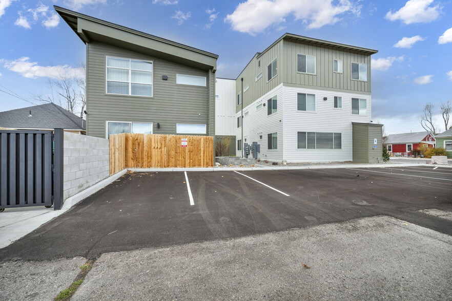 542 7th St, Sparks, NV en venta - Foto del edificio - Imagen 3 de 48