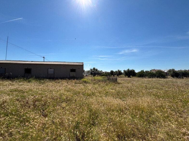 Nave en Cedillo del Condado, Toledo en venta - Foto del edificio - Imagen 3 de 5
