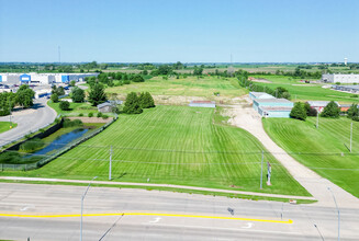 2220 4th St SW, Waverly, IA - VISTA AÉREA  vista de mapa - Image1