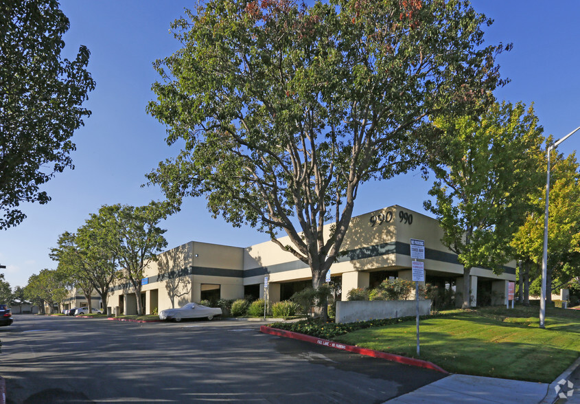 990 Richard Ave, Santa Clara, CA en alquiler - Foto del edificio - Imagen 1 de 2