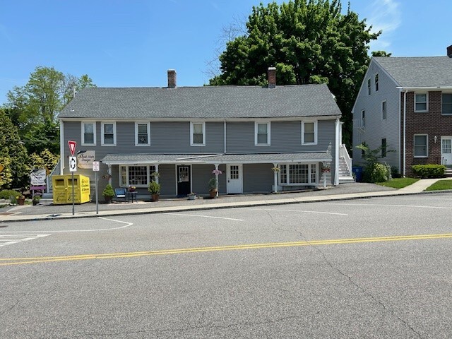 33 Main St, Albion, RI en alquiler - Foto del edificio - Imagen 1 de 7