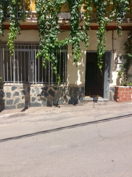 Local en Cañamero, Cáceres en alquiler - Foto del edificio - Imagen 1 de 9