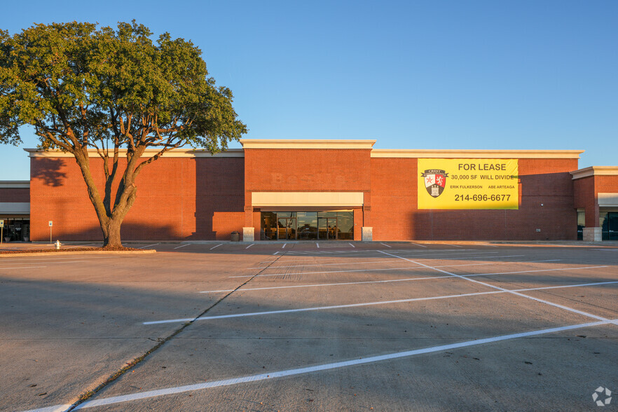 901 N Polk St, DeSoto, TX en alquiler - Foto del edificio - Imagen 2 de 15