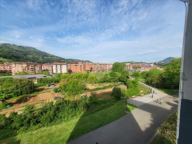 Más detalles de Kalea Juan Sebastián Elcano, U.21, VALLE DE TRÁPAGA - Terreno en venta