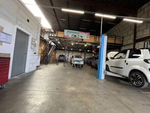 16-34 Rue Du Buisson Aux Fraises, Massy en alquiler Foto del edificio- Imagen 2 de 17