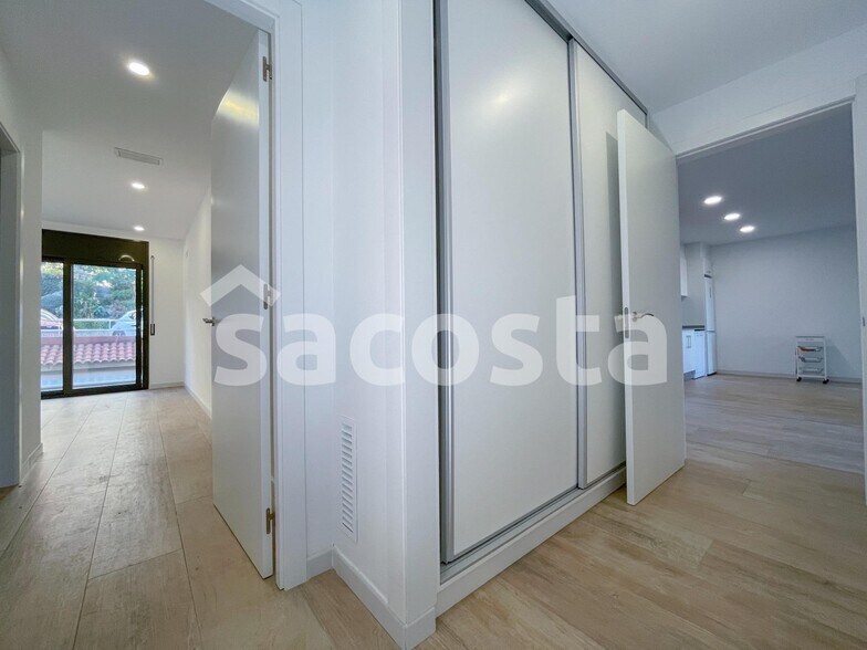 Edificio residencial en Lloret de Mar, Gerona en venta - Foto del interior - Imagen 2 de 3