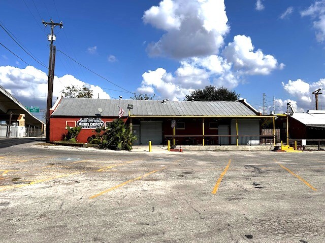 1304 S Laredo St, San Antonio, TX en alquiler - Foto del edificio - Imagen 1 de 14