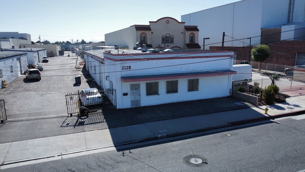 2128 Merced Ave, South El Monte, CA en alquiler - Foto del edificio - Imagen 1 de 6