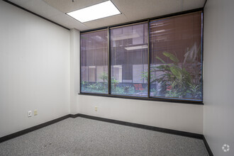 10700 Richmond Ave, Houston, TX en alquiler Foto del interior- Imagen 2 de 3