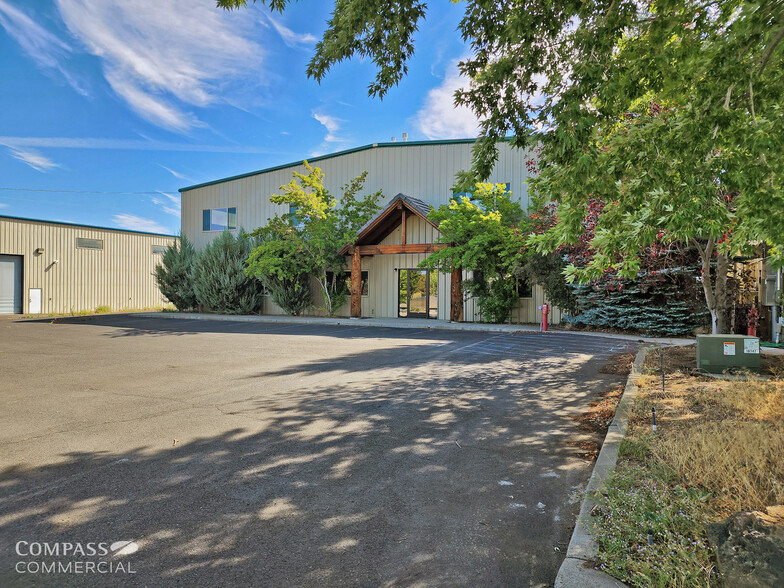 63360 Powell Butte Hwy, Bend, OR en alquiler - Foto del edificio - Imagen 1 de 10