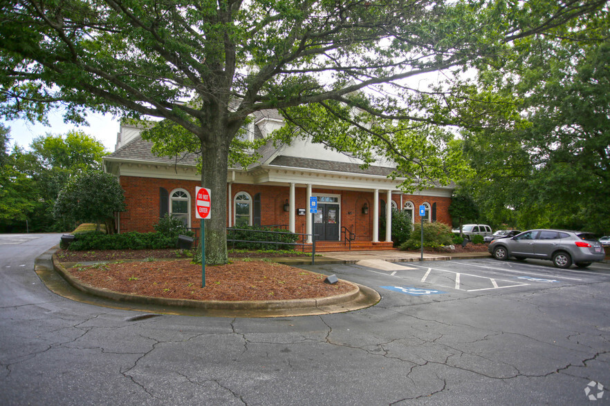 910 Holcomb Bridge Rd, Roswell, GA en alquiler - Foto del edificio - Imagen 2 de 13