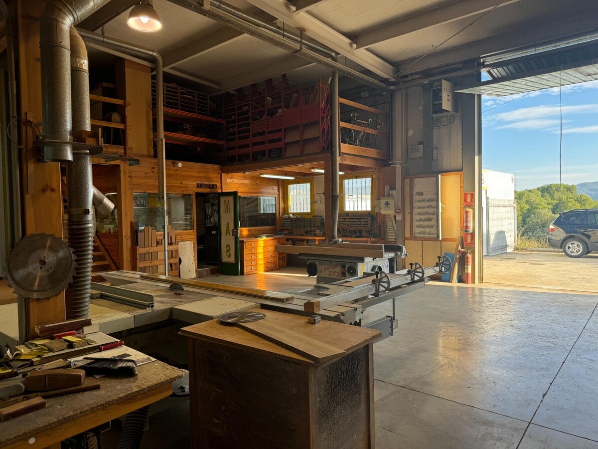 Sant Esteve Sesrovires, BAR 08635 - Unidad Pta. 5 -  - Foto del interior - Image 1 of 6