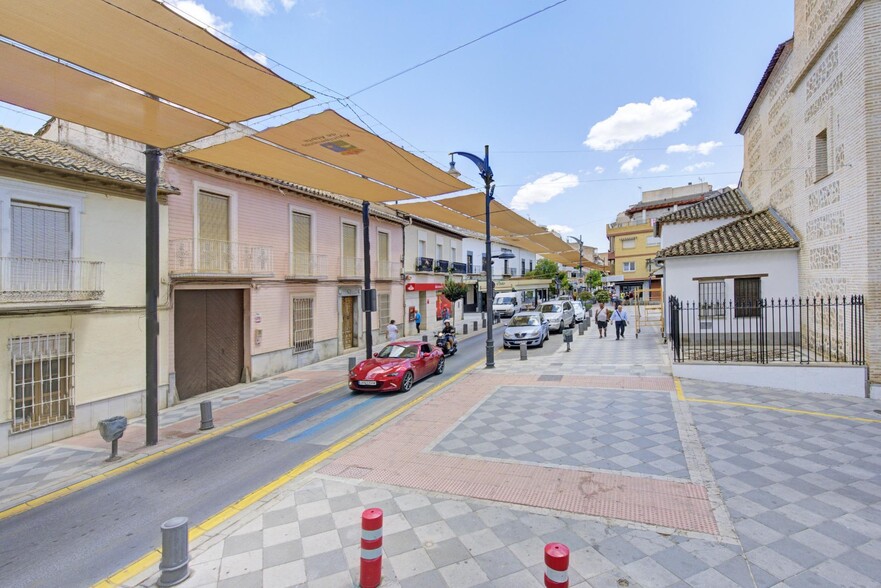 Avenida Andalucía, 19, Atarfe, Granada en venta - Foto del edificio - Imagen 3 de 19