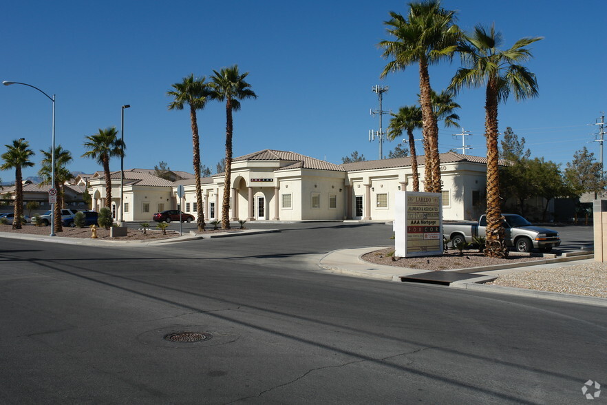 7040 Laredo St, Las Vegas, NV en alquiler - Foto del edificio - Imagen 1 de 2