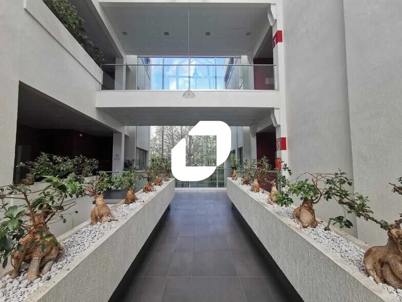 99-101 Rue Pierre Sémard, Châtillon en alquiler - Foto del interior - Imagen 2 de 30