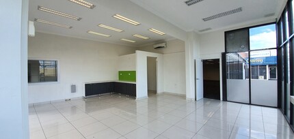 9-15 Ellen St, Wollongong en alquiler Foto del interior- Imagen 2 de 11