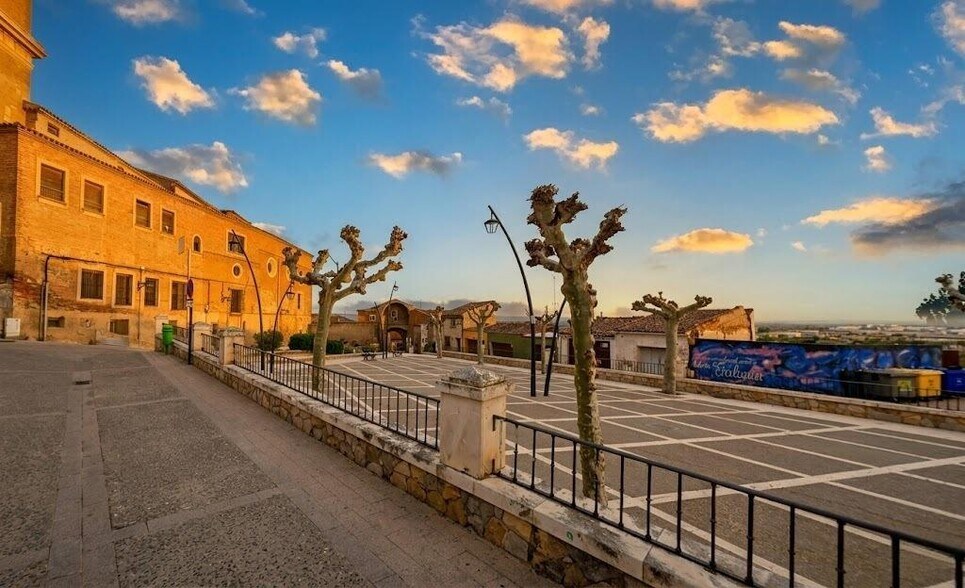 Calle Planillo de San Andrés, 9, Calahorra, La Rioja en venta - Foto del edificio - Imagen 3 de 5