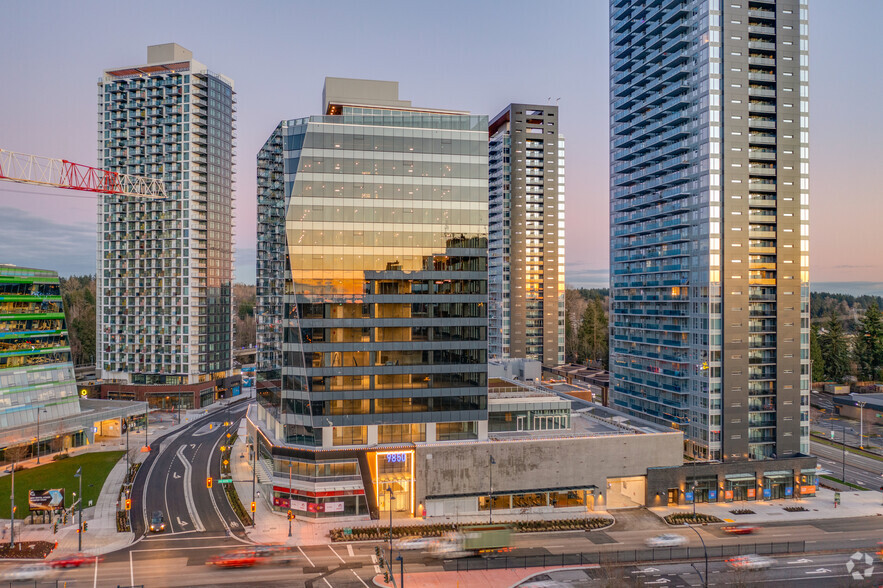 9850 King George Blvd, Surrey, BC en alquiler - Foto del edificio - Imagen 3 de 20