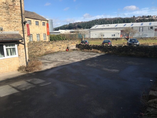 21 Old Leeds Rd, Huddersfield en venta - Foto del edificio - Imagen 3 de 3
