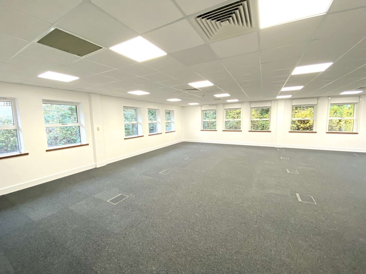 Old Gloucester Rd, Bristol, BST BS16 1GW - Unidad 8 - - Foto del interior - Image 2 of 5