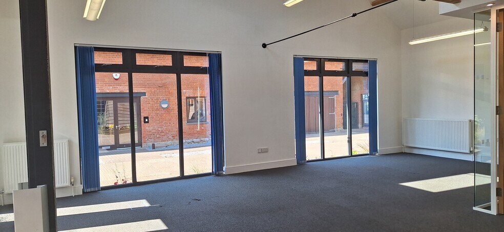 The Courtyard, Woodbury en alquiler - Foto del interior - Imagen 3 de 9