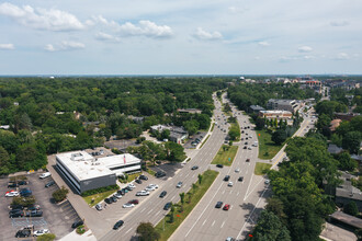 36400 Woodward Ave, Bloomfield Hills, MI - VISTA AÉREA  vista de mapa