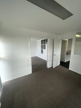 107 Dandenong Rd, Jamboree Heights en alquiler Foto del interior- Imagen 2 de 10