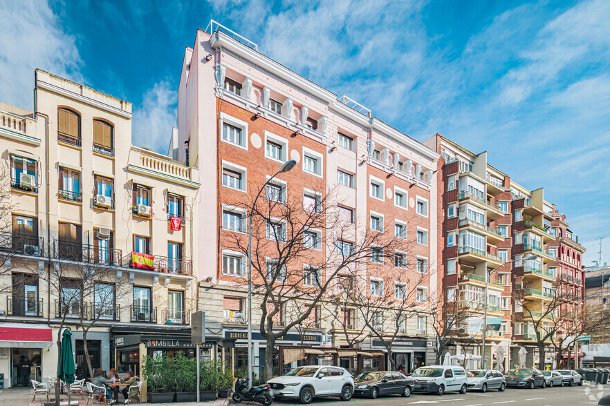 Calle Santa Engracia, 108, Madrid, Madrid en alquiler - Foto del edificio - Imagen 2 de 3