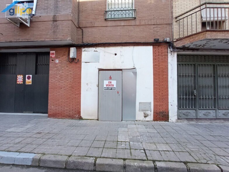 Local en La Rinconada, Sevilla en venta - Foto del edificio - Imagen 1 de 16