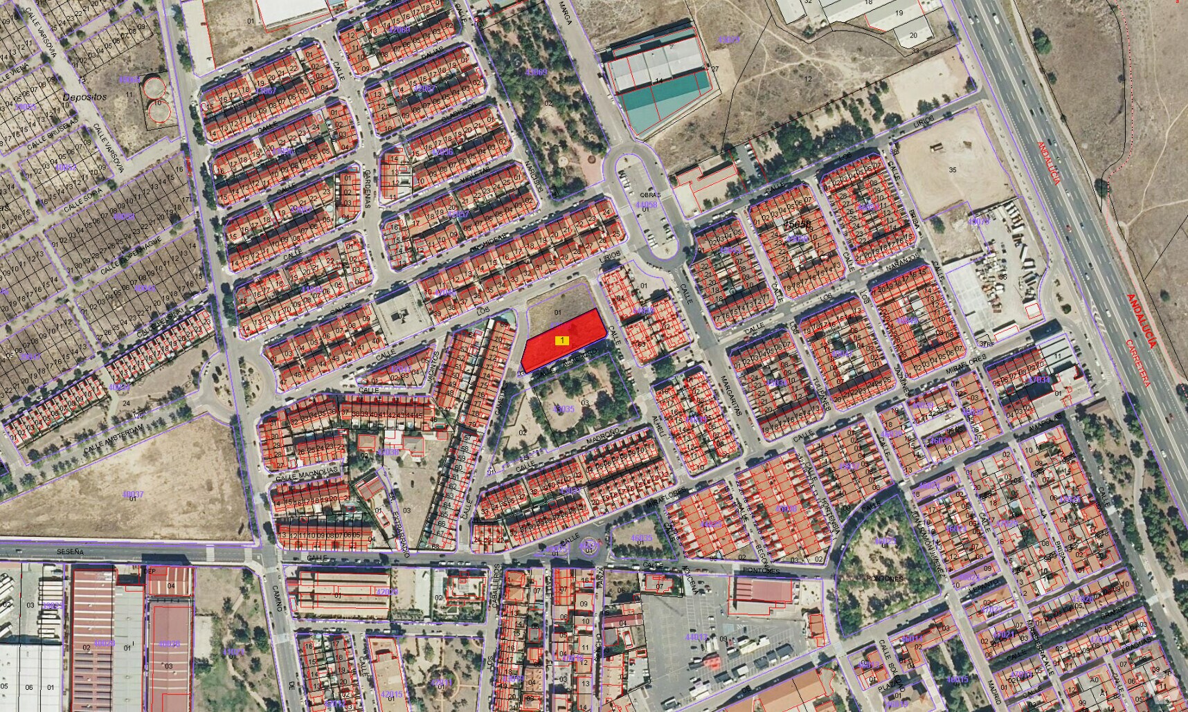 Calle Almendro, 1, Seseña, Toledo en venta Foto principal- Imagen 1 de 3