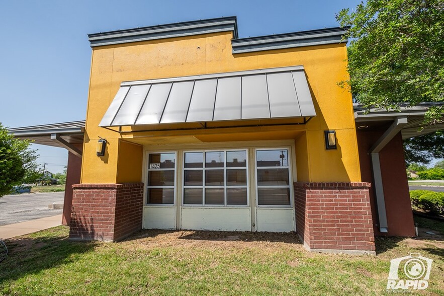 1425 N Chadbourne St, San Angelo, TX en venta - Foto del edificio - Imagen 3 de 5