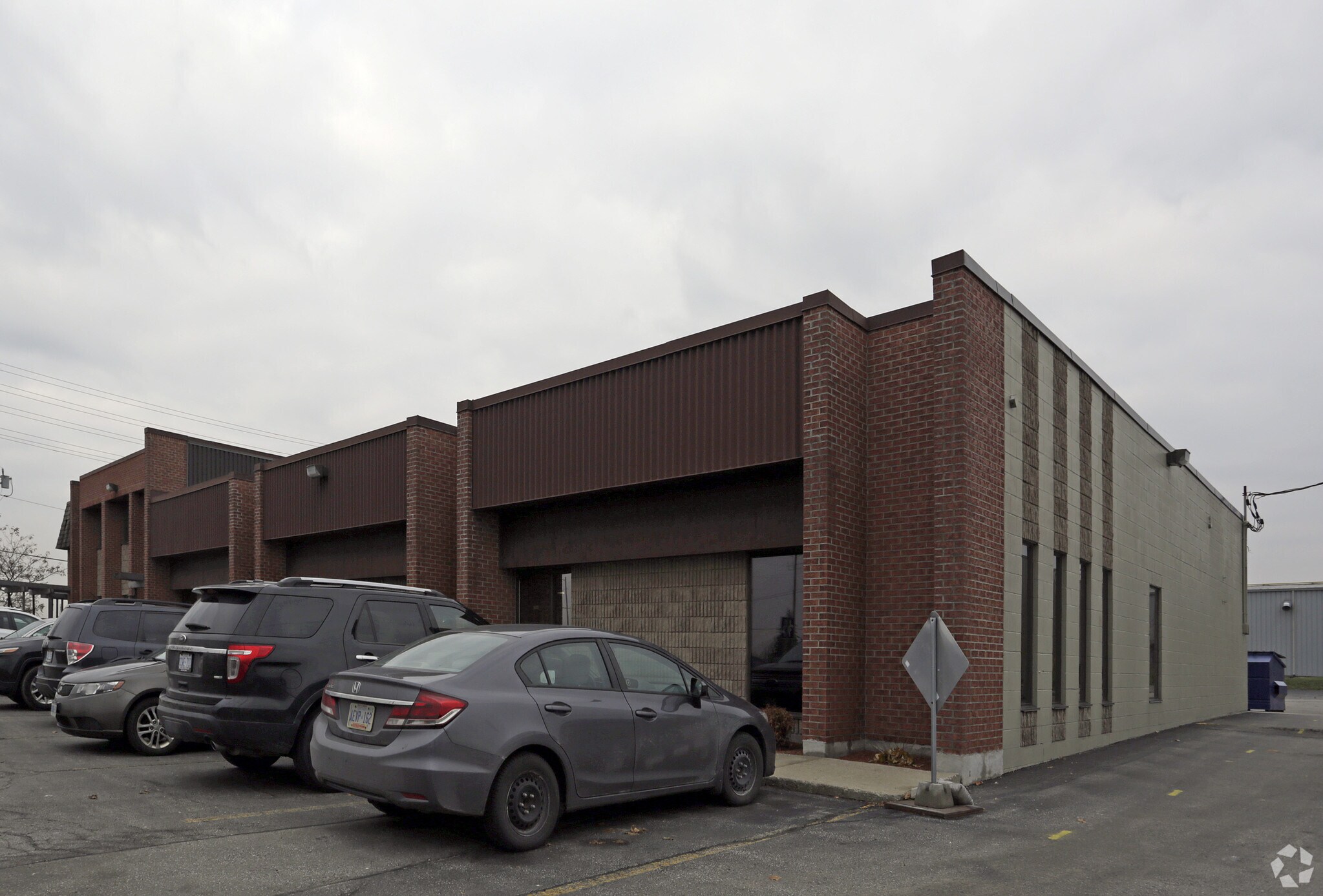 210 Sheldon Dr, Cambridge, ON en venta Foto principal- Imagen 1 de 1