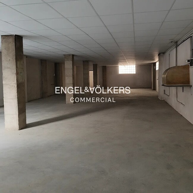 Más detalles de Carrer de Provença, 6, Montcada i Reixac - Edificio residencial​ en venta