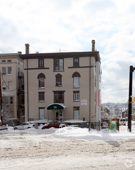 300 Craft Ave, Pittsburgh, PA en venta - Foto del edificio - Imagen 2 de 3