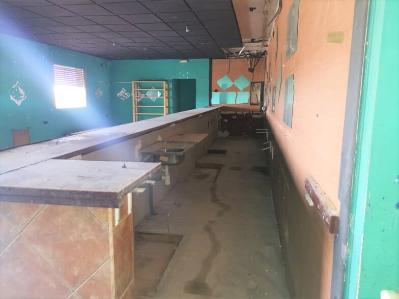 Local en Candasnos en venta - Foto del edificio - Imagen 3 de 20