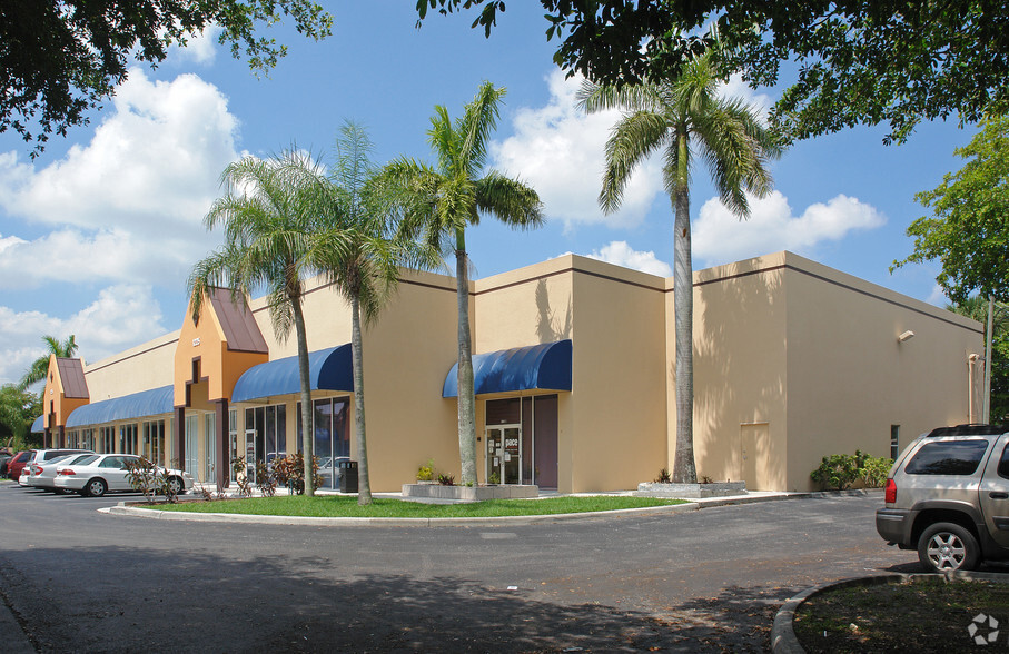 1209-1241 S Military Trl, West Palm Beach, FL en alquiler - Foto principal - Imagen 3 de 7