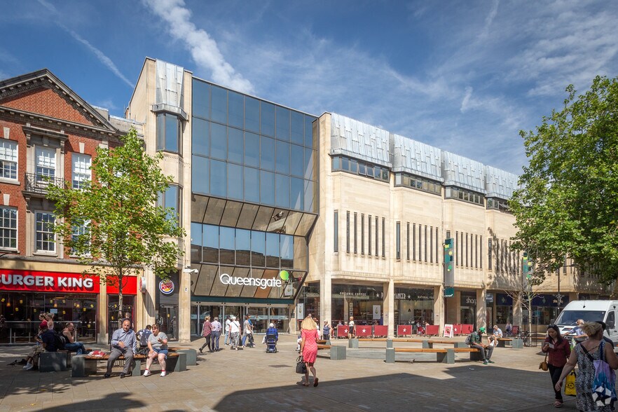 Bourges Blvd, Peterborough en alquiler - Foto principal - Imagen 1 de 16